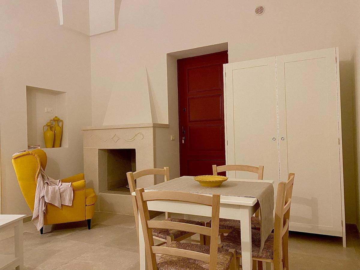Villa Ricciardi-Suite Famigliare 1-Zona Ostuni 몬탈바노 외부 사진
